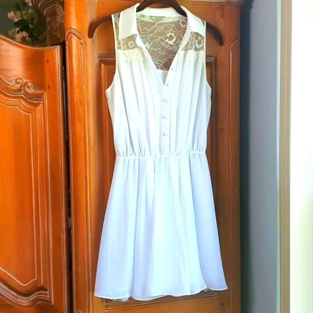 WHITE CHIFFON  Dress Guess. Chiffon lace, Date‎ Night XS Great con…